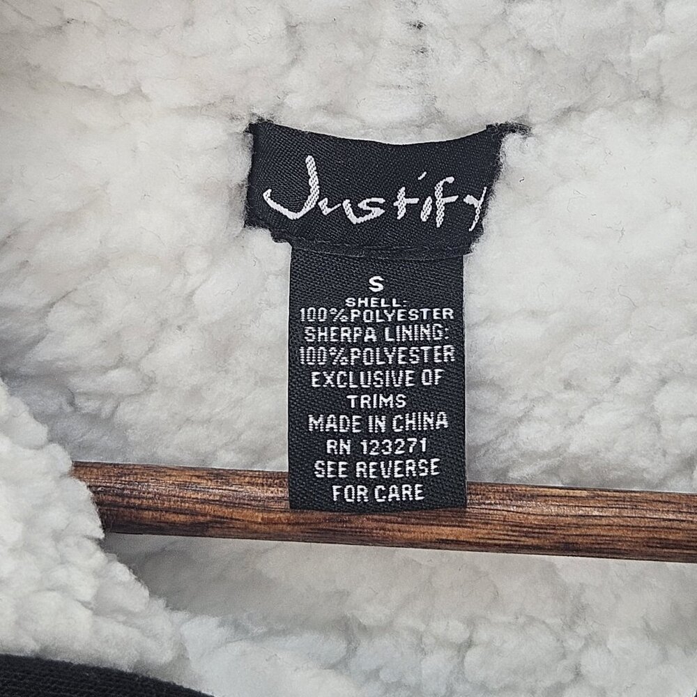 Justify Unisex Black Hooded White Sherpa Jacket Size S‎ Adult Full Zip-Up - Picture 2 of 7